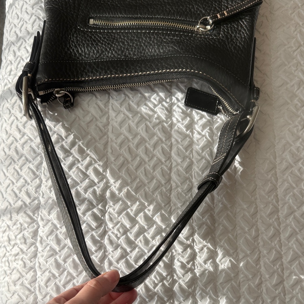 Coach Black Pebble Leather Shoulder Bag - Picture 6 of 9